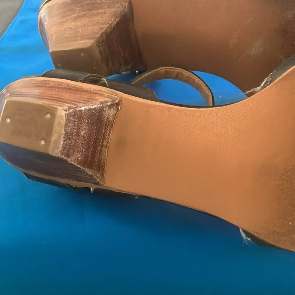 Connie Leather Women's Sandals 8m Size 8 - Image 4