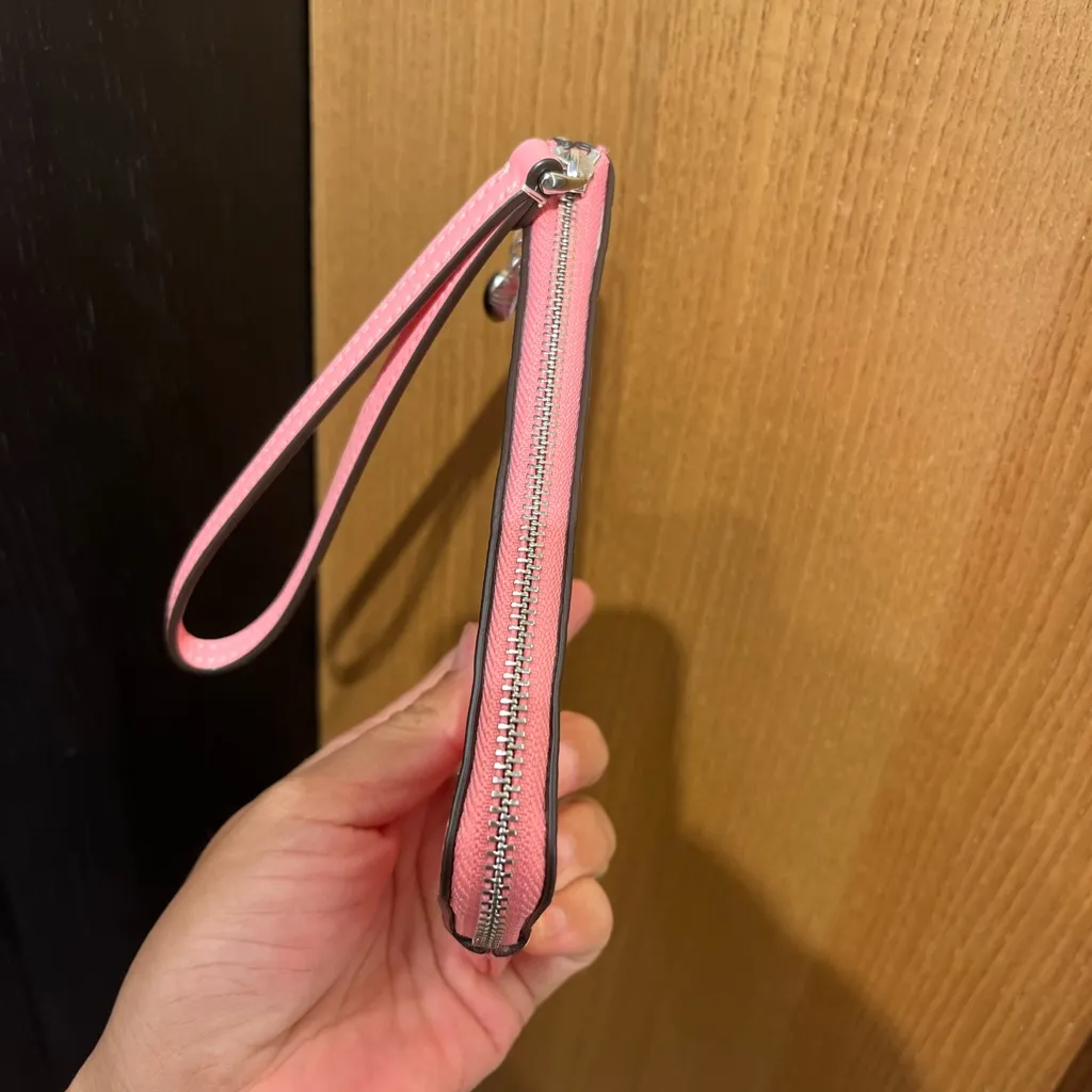 Coach Corner Zip Wristlet In Signature Leather With Heart Charm - Image 4