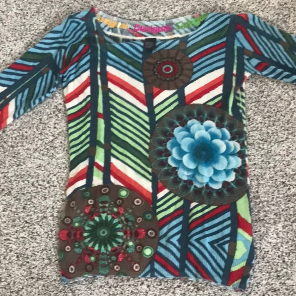 Desigual patterned sweater. Size M - Image 3