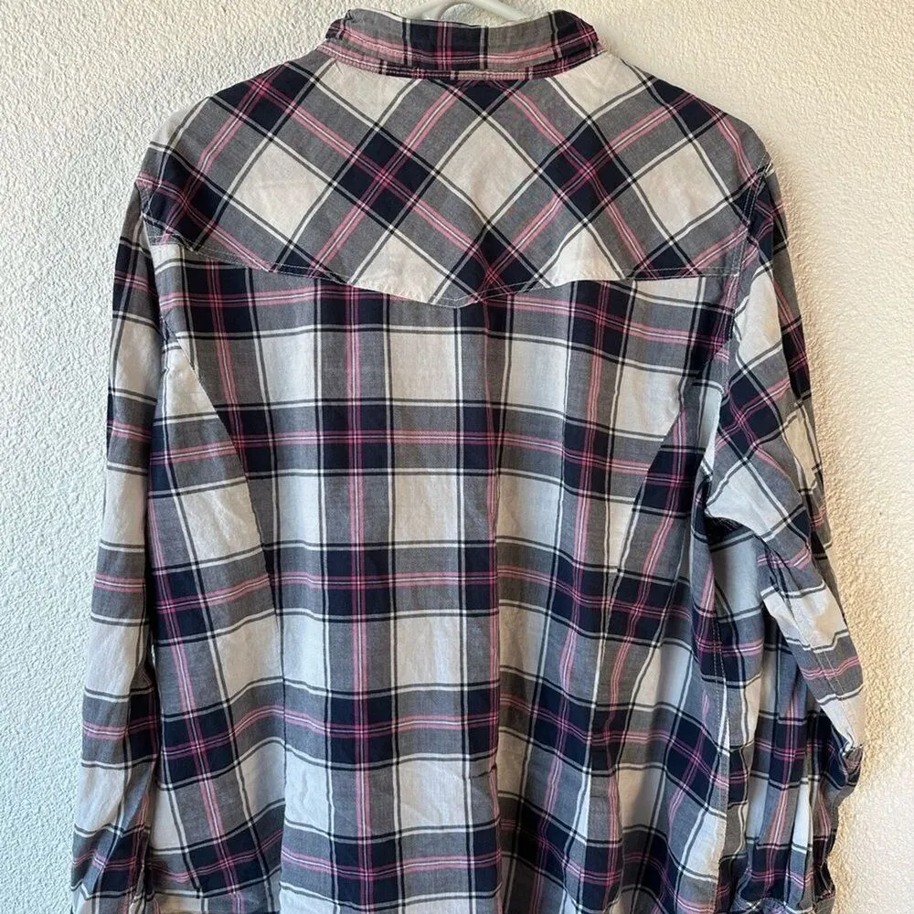 Torrid plaid shirt, 3x, 100% cotton, long sleeve with 3/4 roll up Lightweight - Image 5