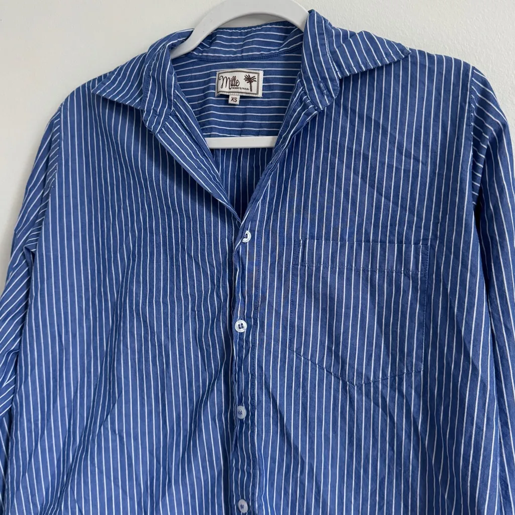 MILLIE SOFIA TOP IN HARBOR STRIPE SIZE XS OVERSIZED COTTON BUTTON UP BLUE - Image 4