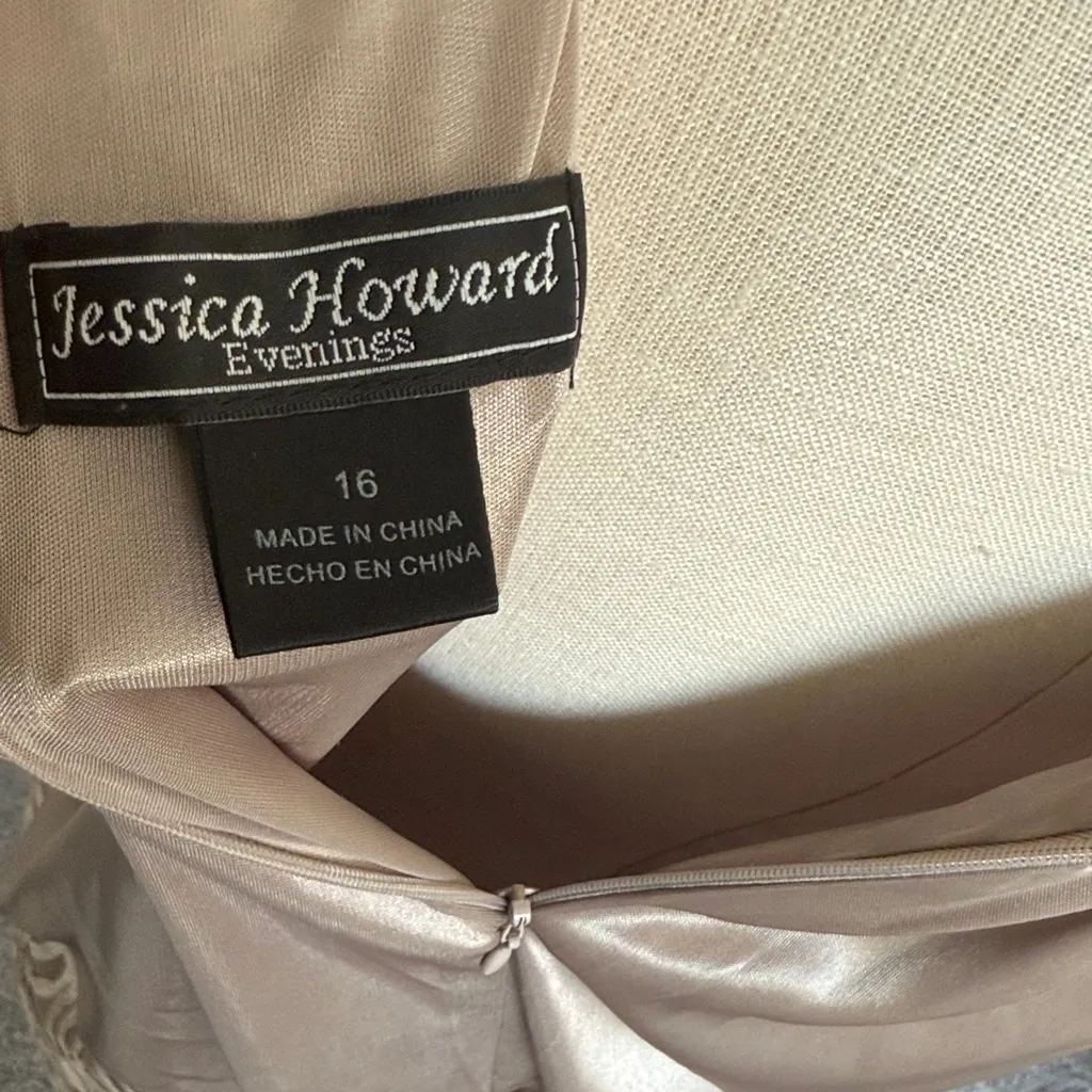 Jessica Howard dress champagne beige sleeveless evening Size 16 - Image 2