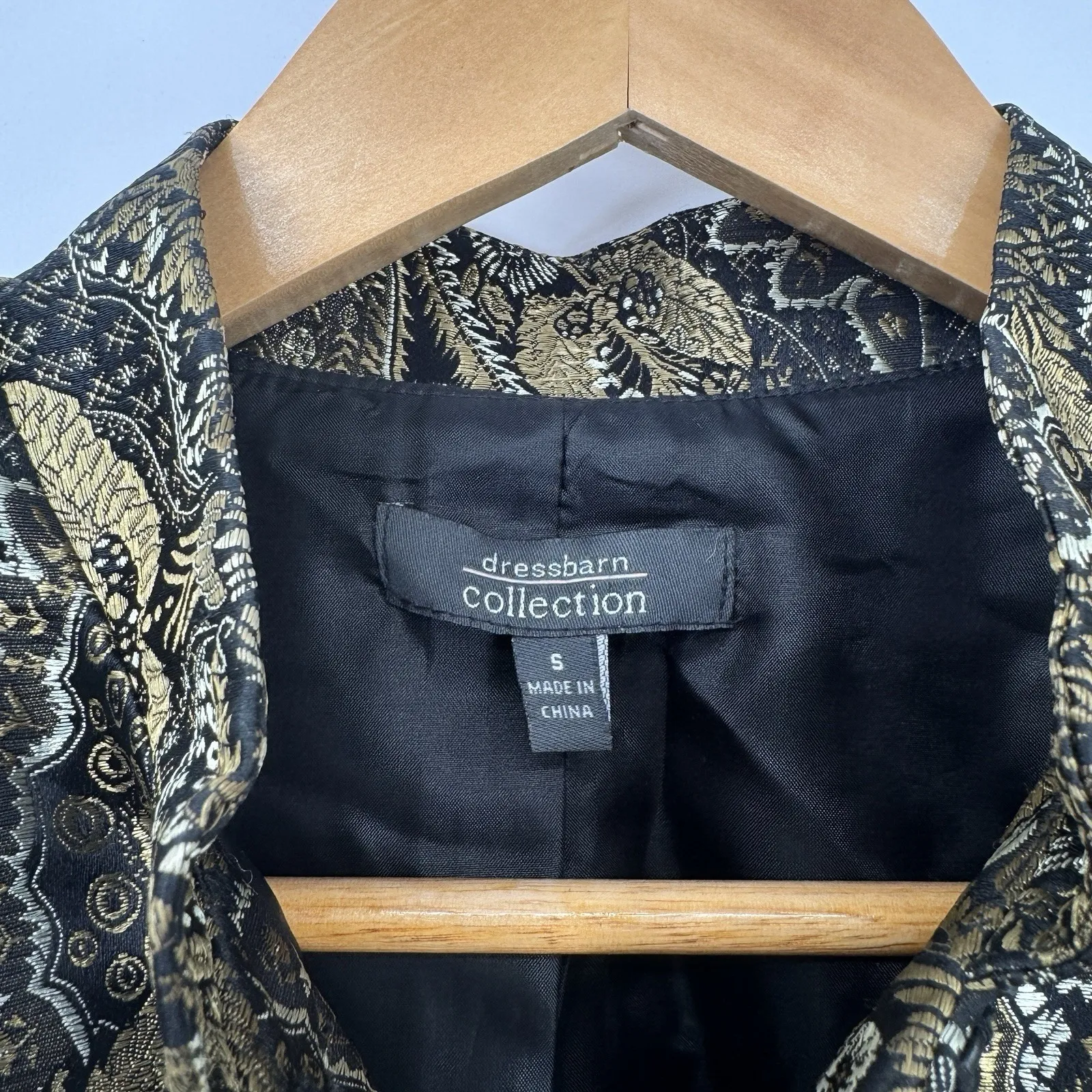 Vintage Dressbarn Asian Inspired Jacket Small Gold Black Forest Fairy - Image 7