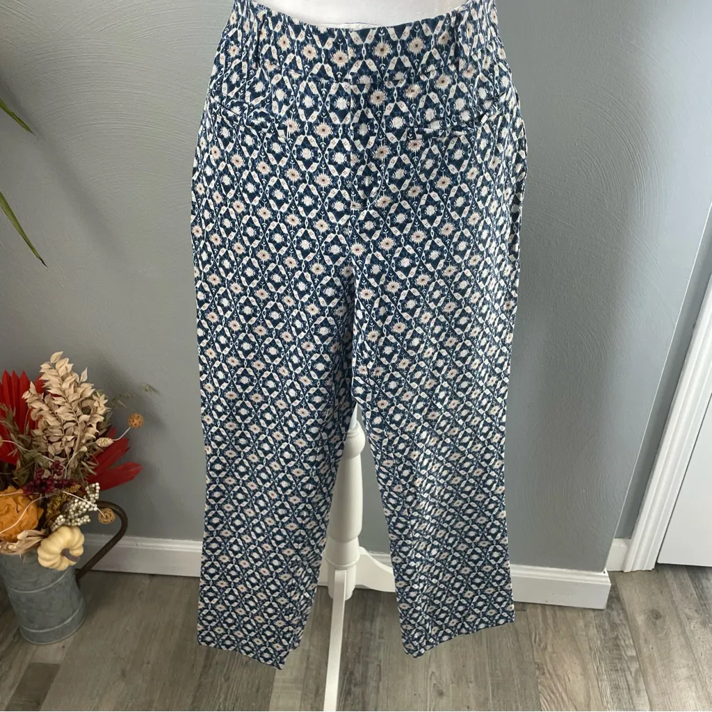 Anthropologie The Essential Collection pants in blue and white geometric pattern - Image 2