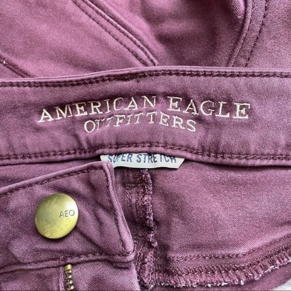 American Eagle Shorts Hi-Rise Shortie Burgundy Brushed Twill Women’s Size 4 - Image 4