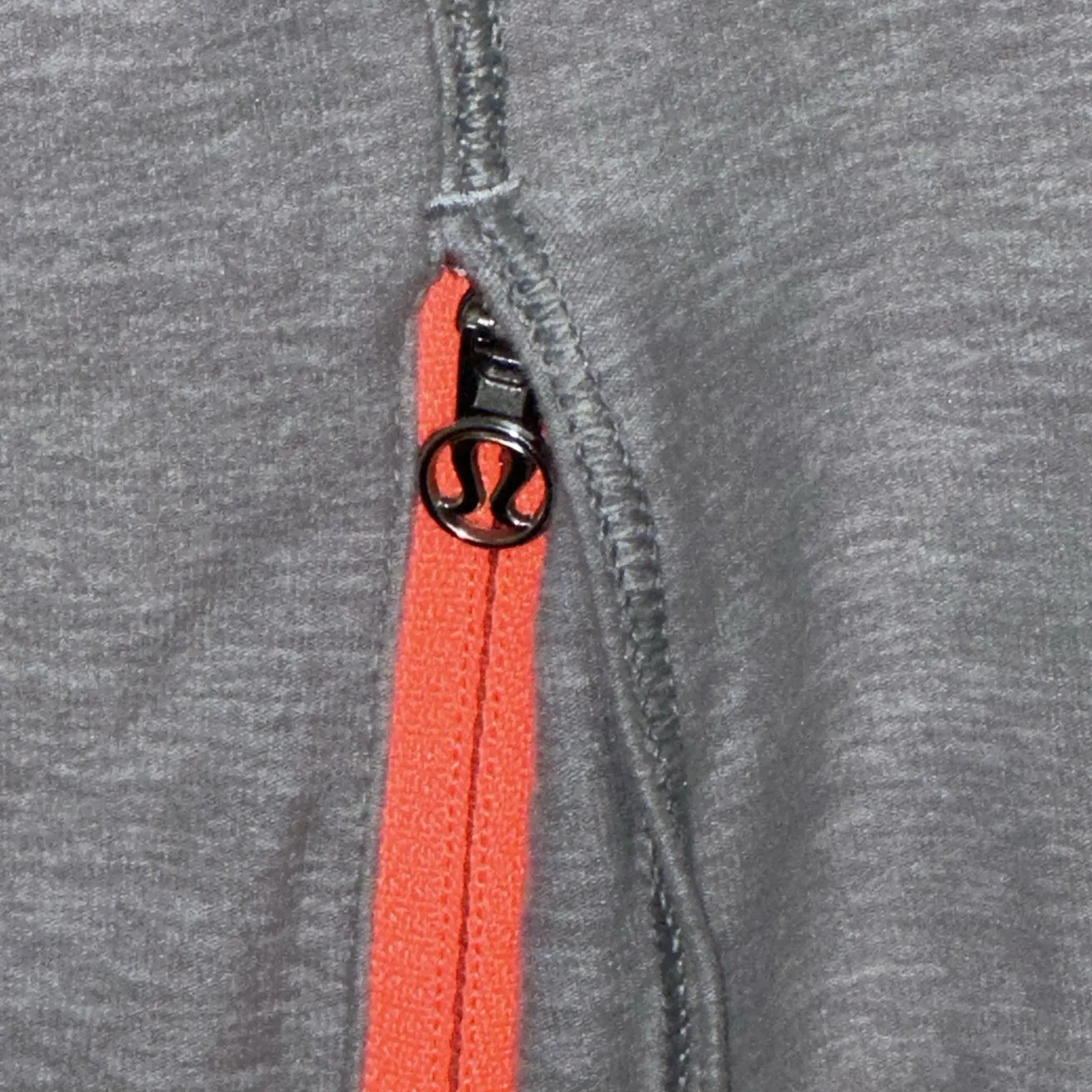 Lululemon Run Wild 1/2 Zip Pullover‎ Women 4 Long Sleeve Pockets Stretch Jacket Gray - Image 6