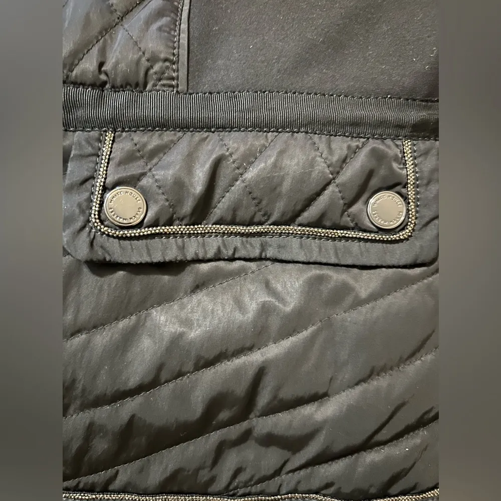 White House Black Market puffer light weight coat size L - Image 5