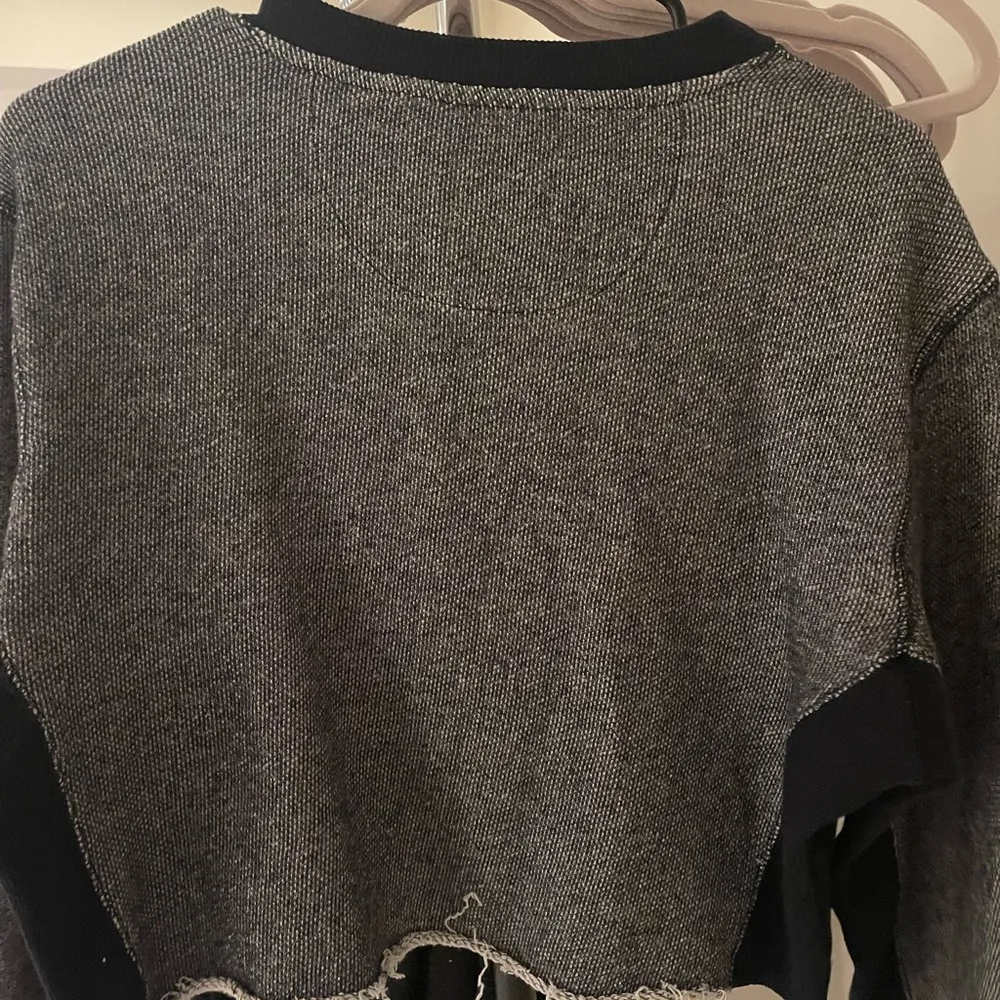 cropped long sleeve Size L - Image 4