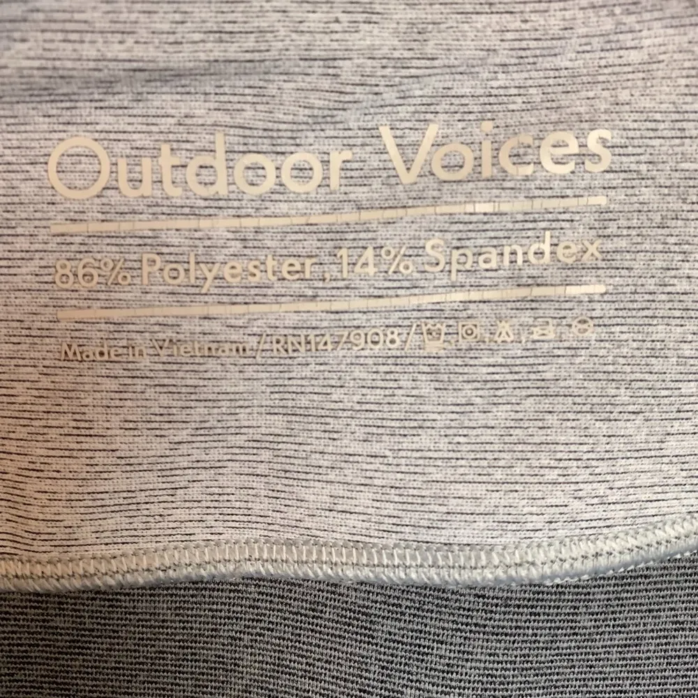 Outdoor Voices Graphite, Ash, & Dove Springs 7/8 Legging - Image 6