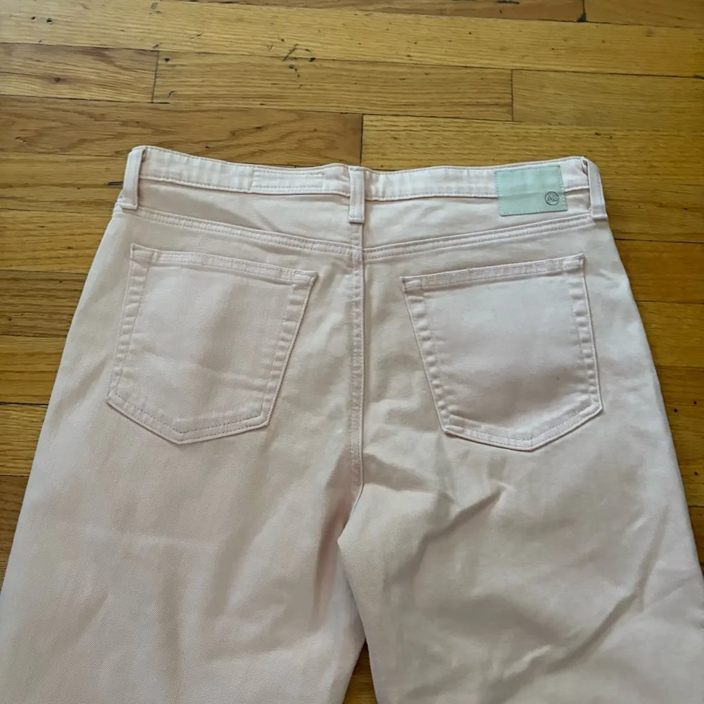 AG Adriano Goldschmied Abbey Pink Denim Crops Size 32 - Image 6