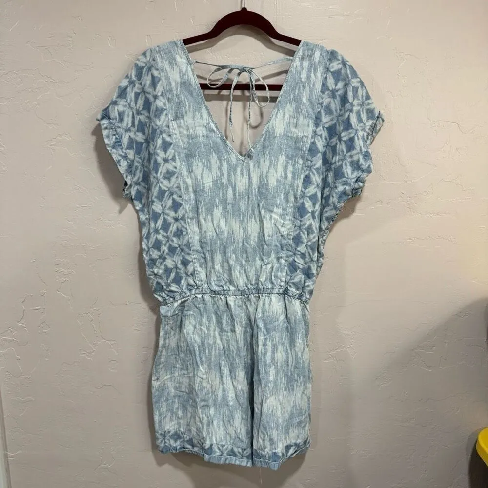 Gap Tencel Vneck mix pattern romper - Image 4