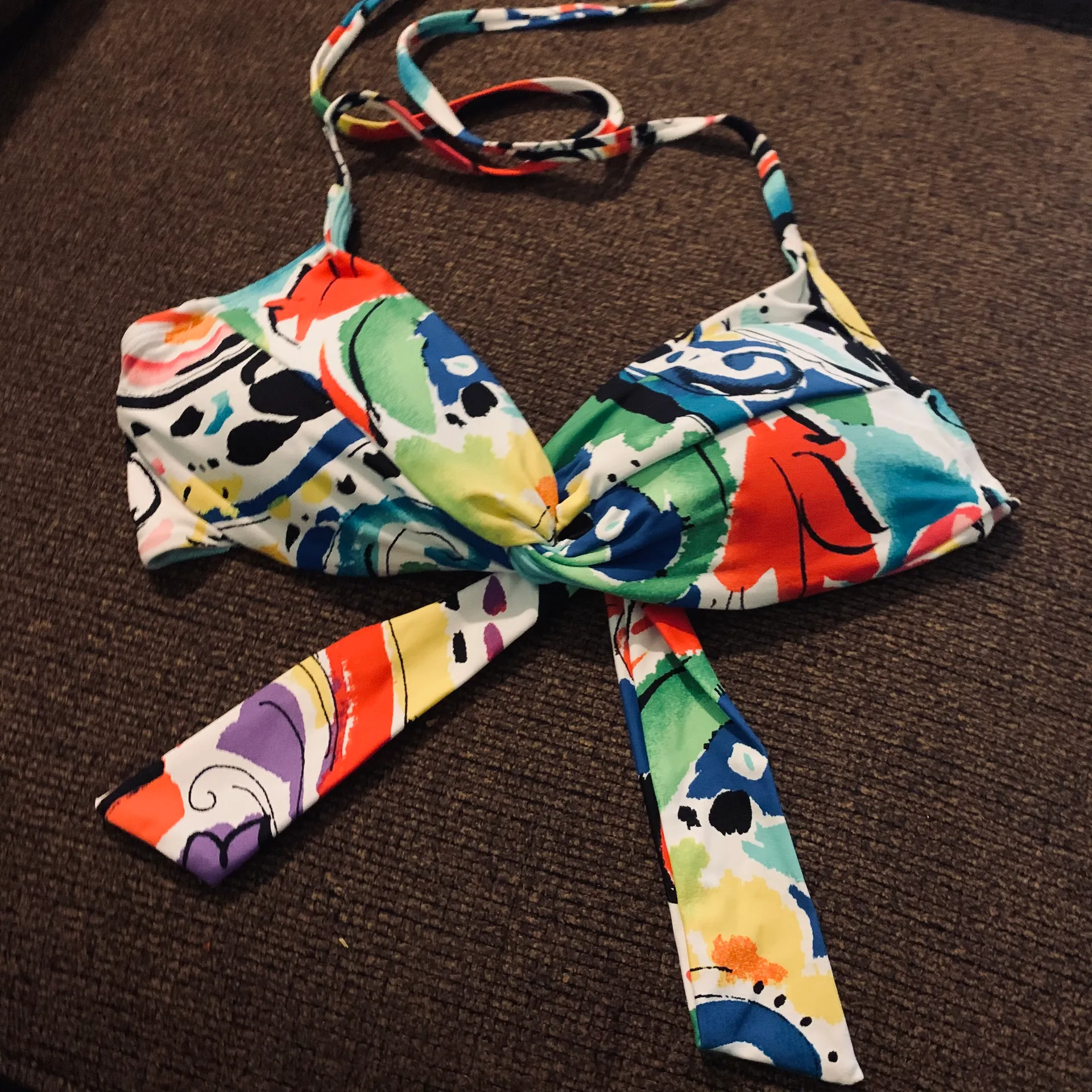 Painterly Knot Twist Halter Bikini Top - Image 2