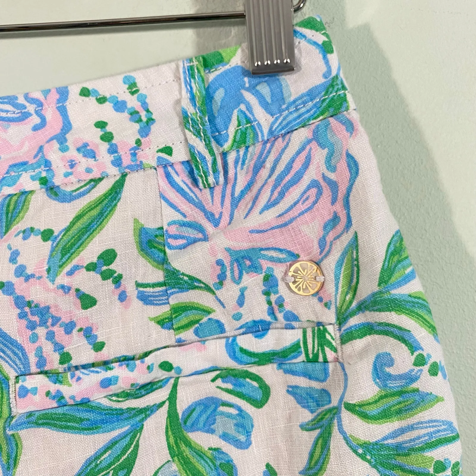 Lilly Pulitzer Women Resort White Just a Pinch 100% Linen Aldora Shorts Size 2 - Image 8