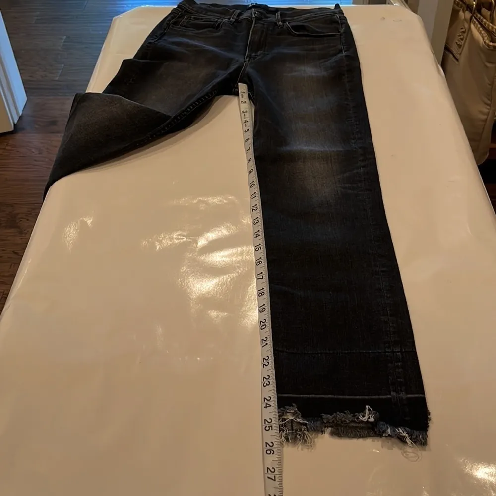 3x1 NYC Slim Cut Mid Rise Size 26 - Image 7