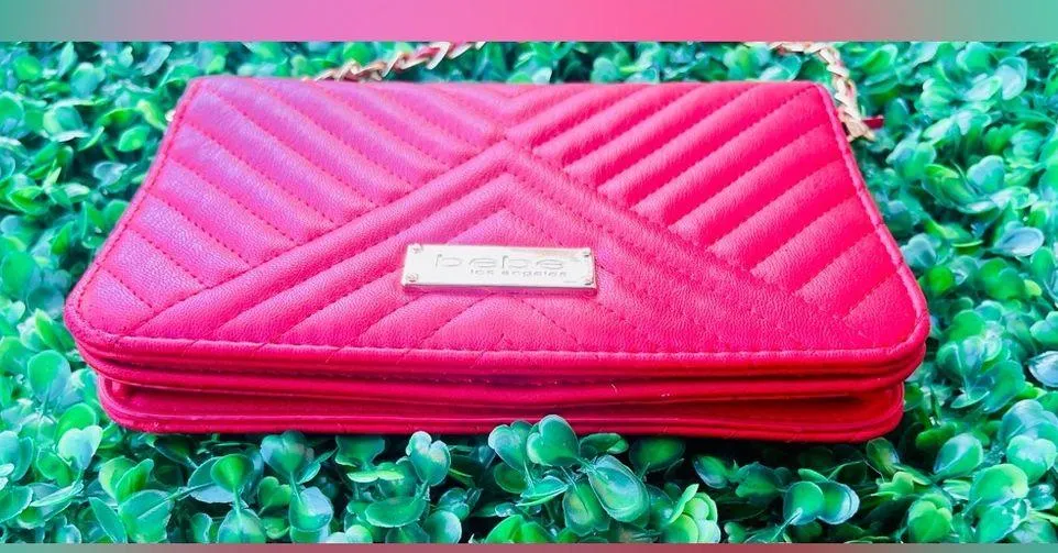 Bebe Small Quilted Crossbody Red Purse - Gorgeous 7x5x1.5 - Image 8