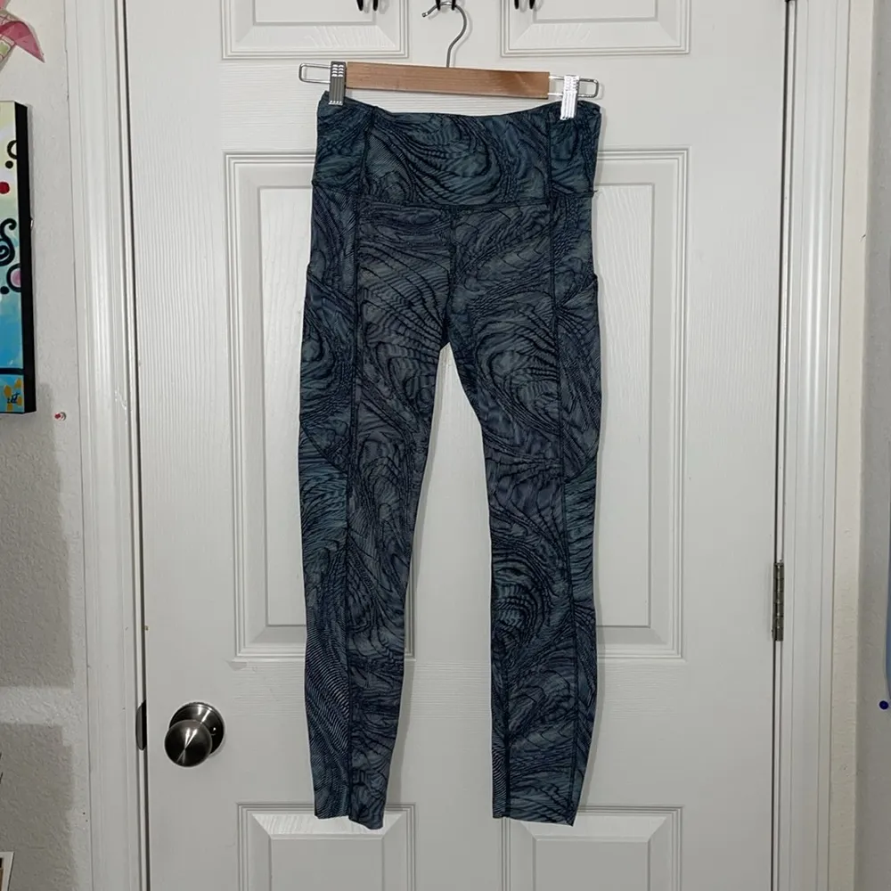 Lululemon Women Fast Free Tight Nulux 23” High Rise Dimensional Icing Blue Sz 6 - Image 7