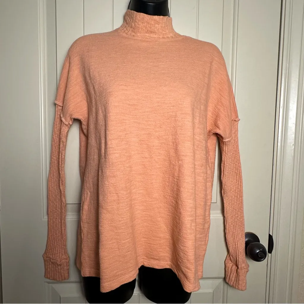 Amadi by Anthropologie Francesca Mock Neck Sweater Peach/Coral Pink NWT Small Orange - Image 4