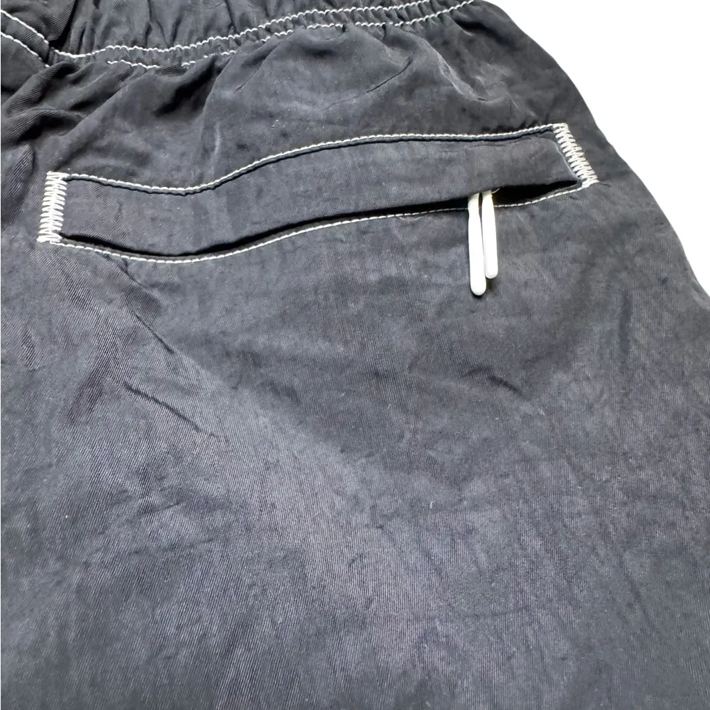 Nike Sportswear Swoosh Woven Easy Shorts Womens XS Black - Image 3