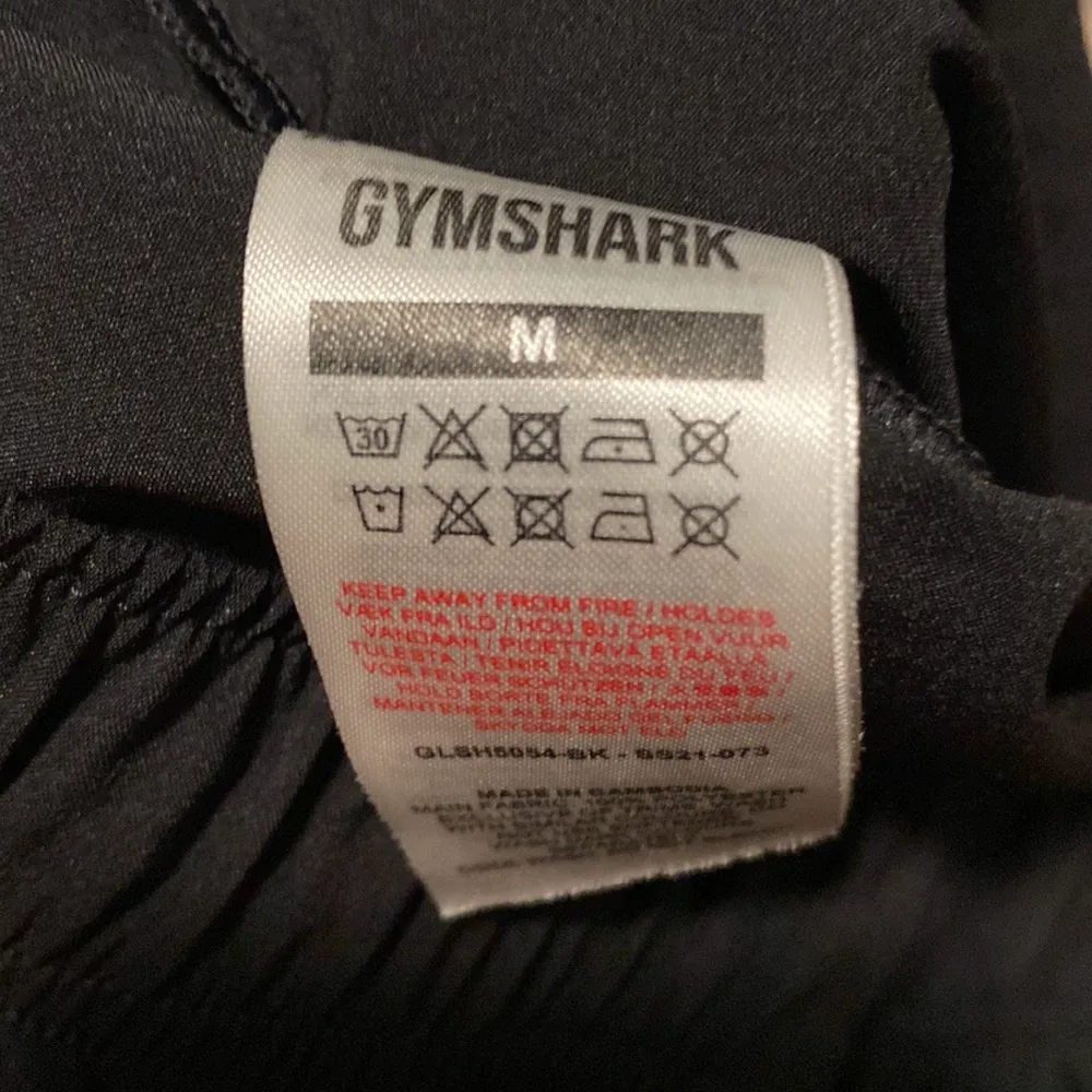 Gymshark shorts - Image 4