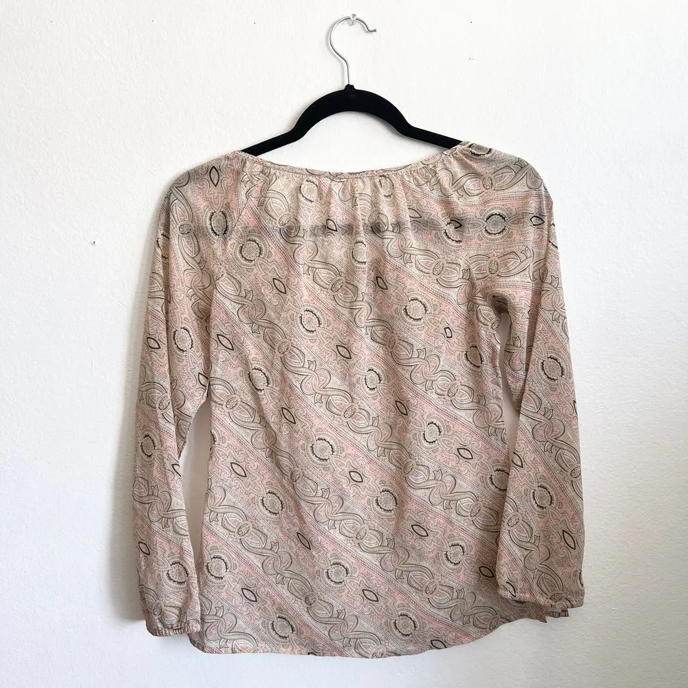 Vintage Y2K Paisley Top, Fairycore, XS, Boho Chic,‎ Vacation - Image 2