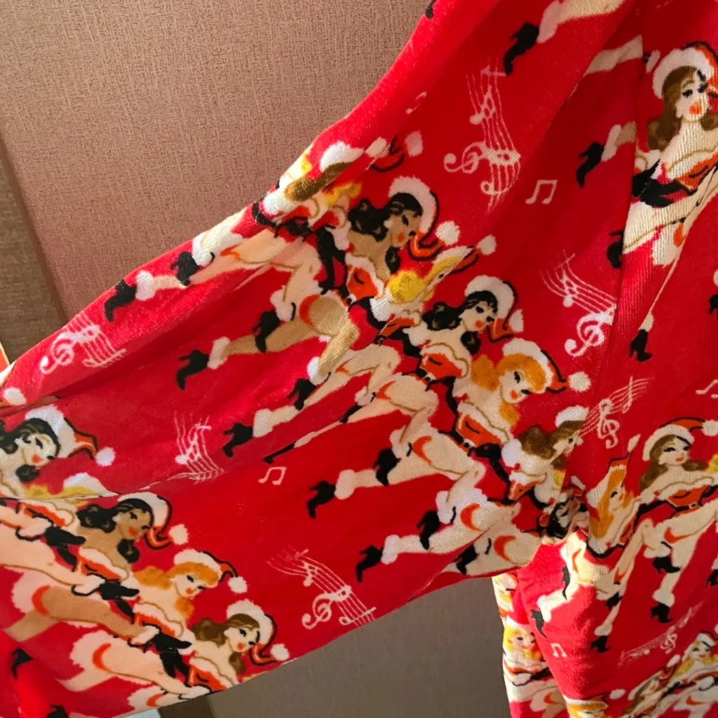 Holiday Time Cozy Red and White sleep top 2x - Image 13