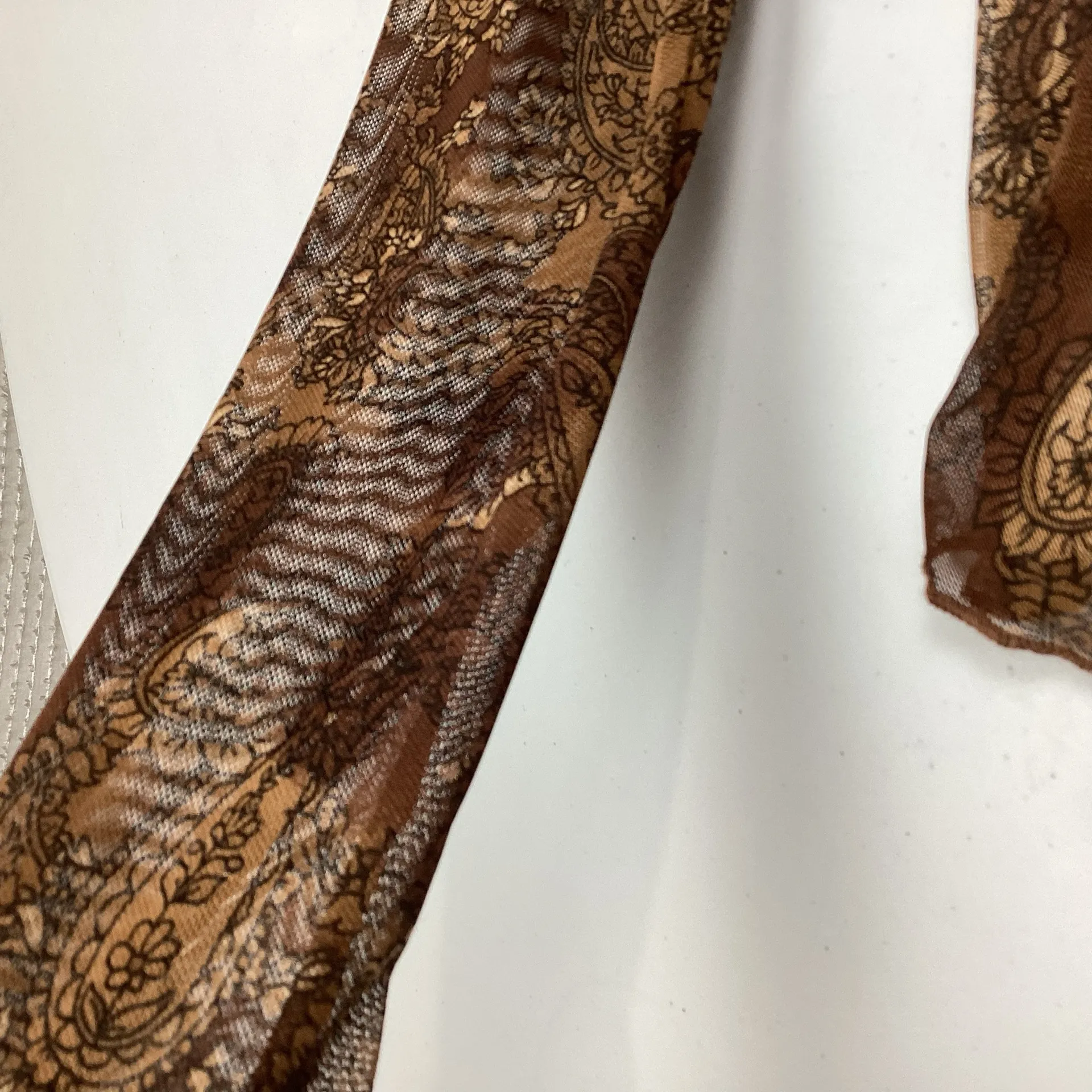 Good Days Project Paisley Print Sheer Peplum Blouse with Built in Padding Juniors Large NEW! Brown - Image 8