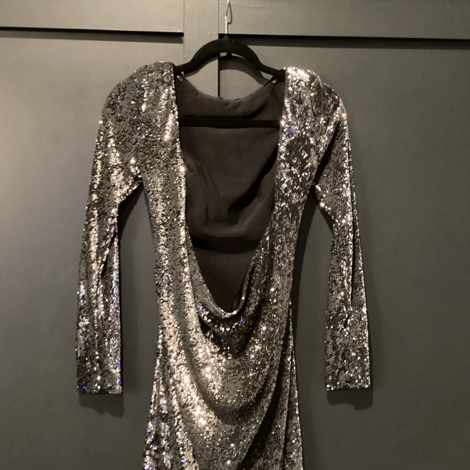 Cinq à Sept Julieann Sequin Open - Image 5