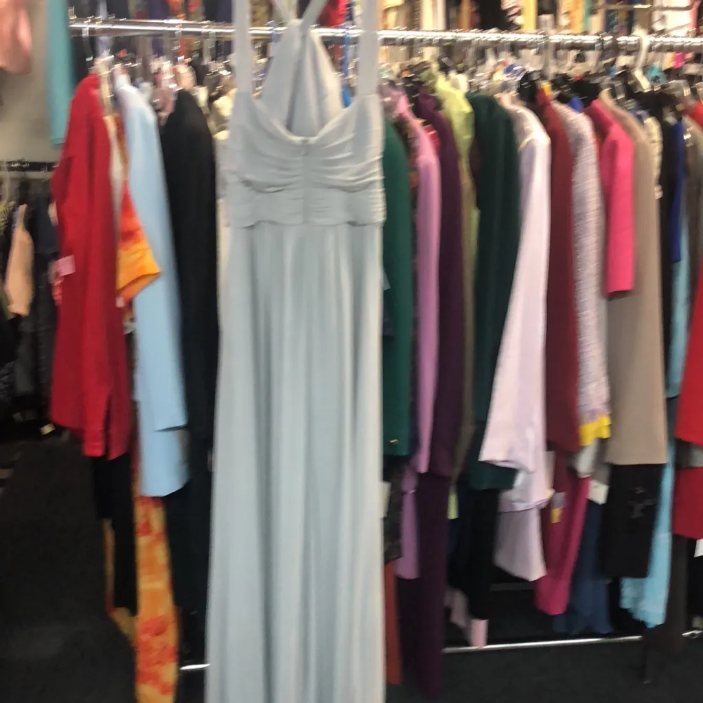 David’s Bridal sz 4 gray long formal dress - Image 4