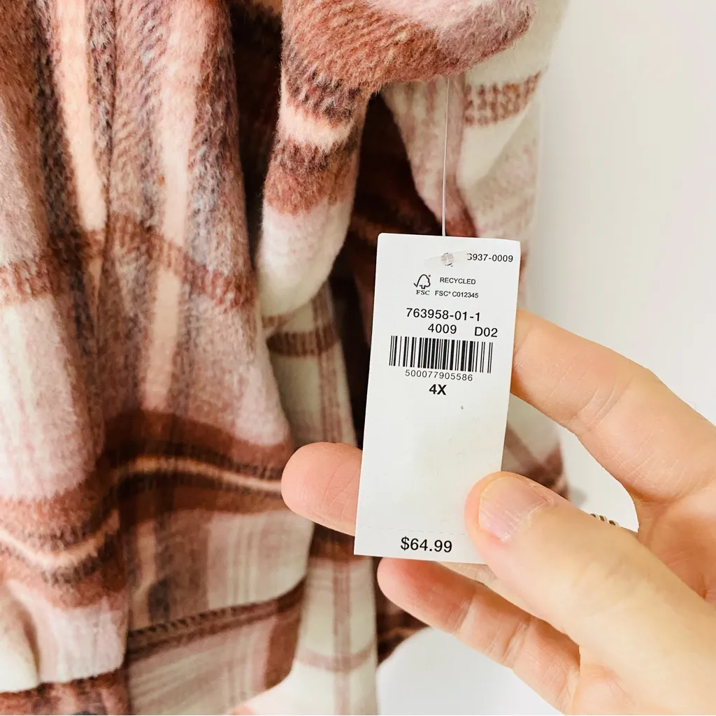 Old Navy NWT  Plaid Oversized Shacket - Image 6