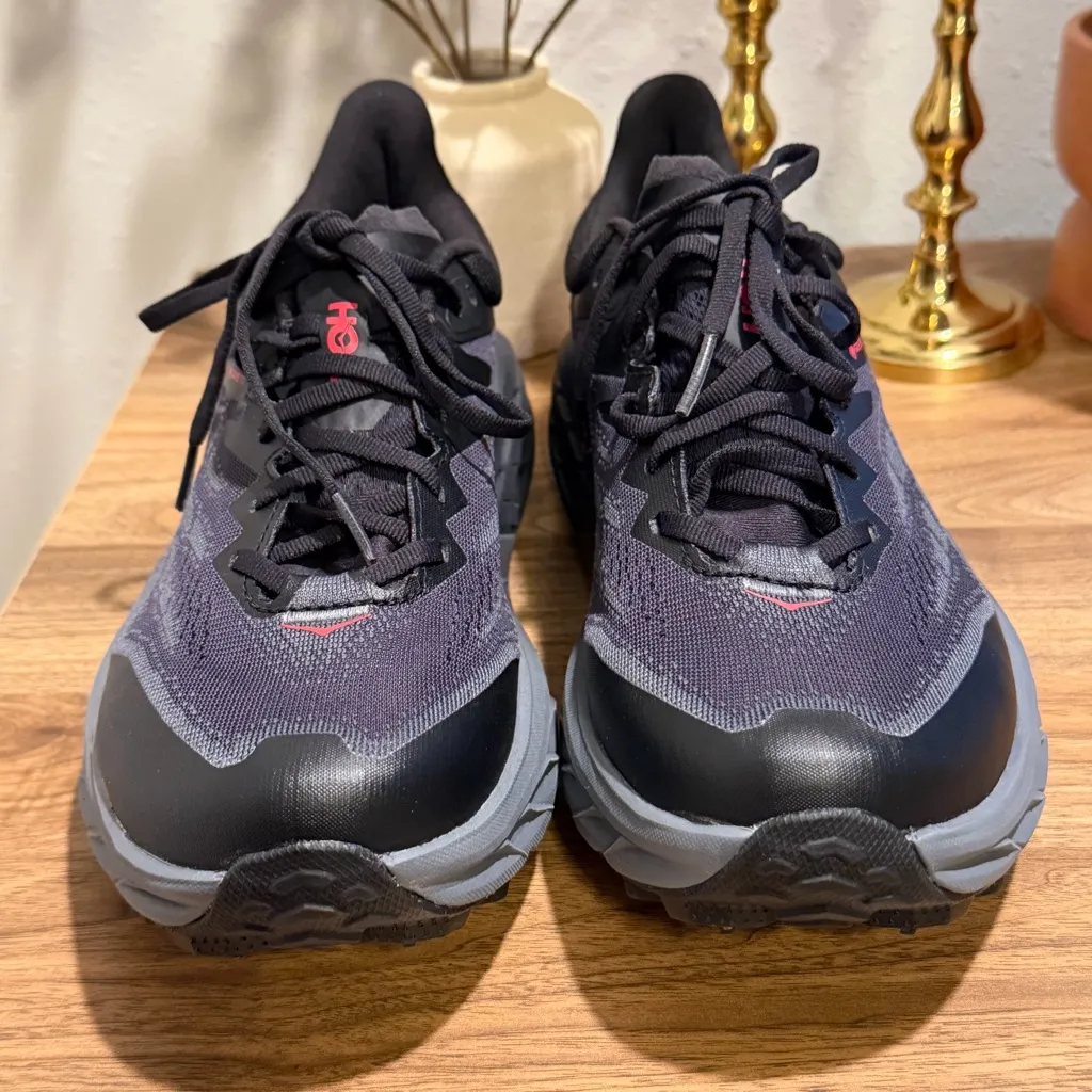 Hoka One One NWOB Women’s 9B Speedgoat 5 GTX Spike Trail Running Shoes Athletic - Image 2