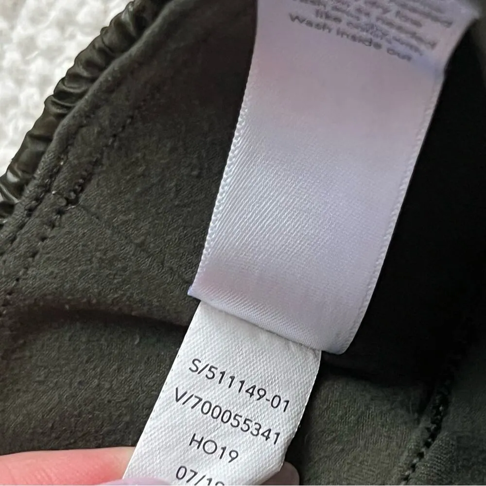 Athleta Rainier 2 in 1 Green Animal Print Tight With Shorts Women’s XS Petite - Image 10