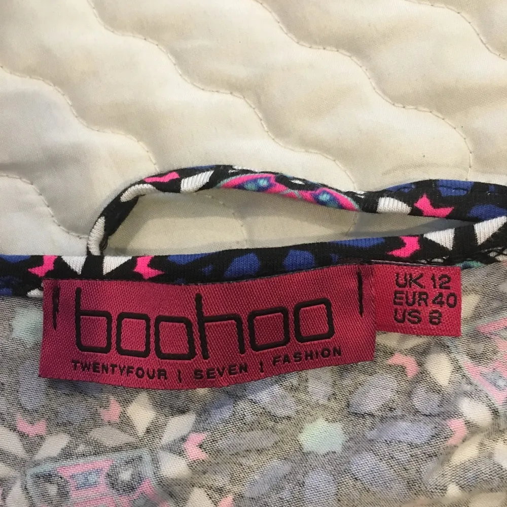 Boohoo Flower Romper Multi Color Size 8 - Image 4