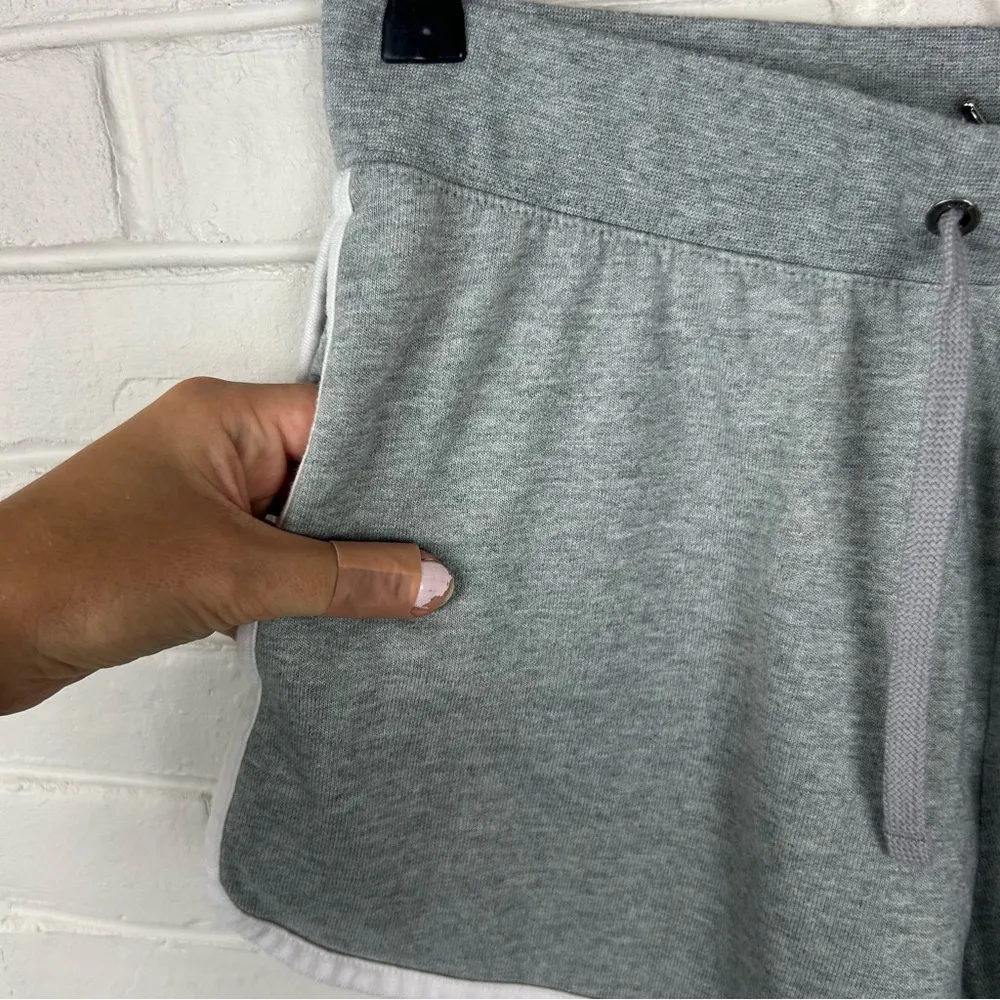 Nike Grey Casual Logo Lounge Shorts Size M - Image 6