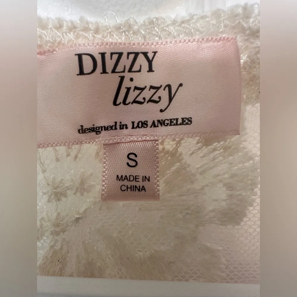 Dizzy Lizzy long mesh lace embroidered kimono off white - Image 9