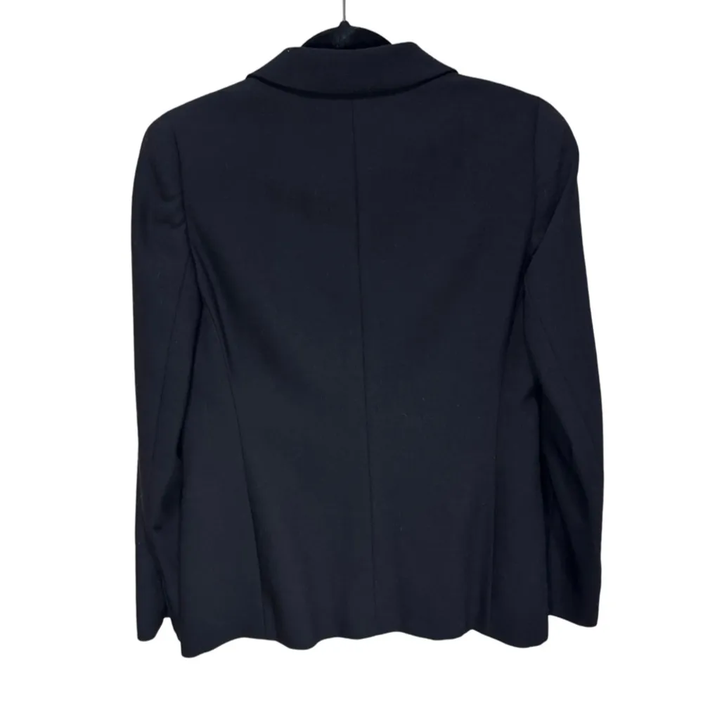 Giorgio Armani Le Collezioni Women's Black Three-Button Blazer - Image 4