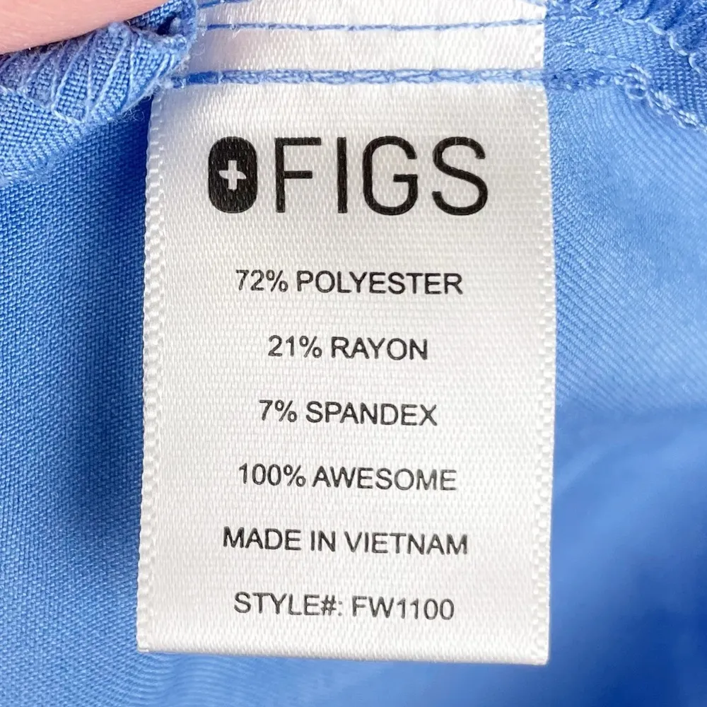 Figs Casma Three-Pocket Scrub Top Ceil Blue Aya Healthcare Embroidered Medium - Image 6