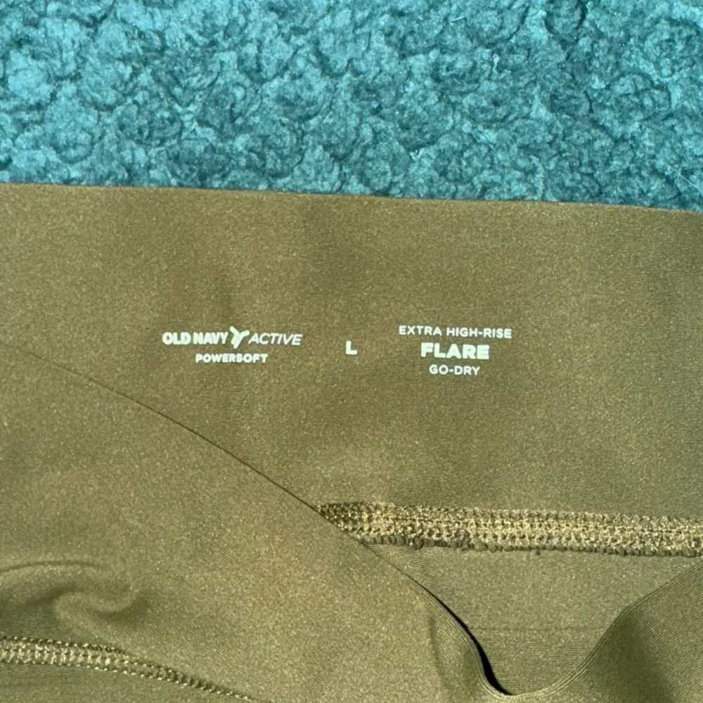 Old Navy Flared Leggings - Image 2