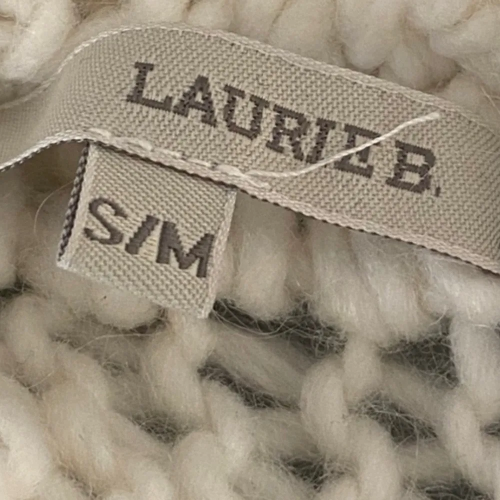 Laurie B cream cardigan sweater w/ribbon & pearls Size M - Image 6