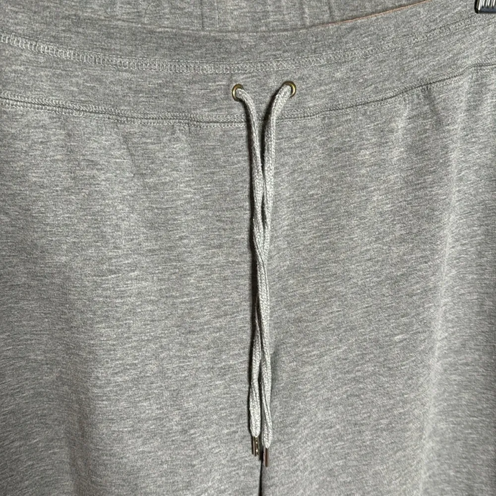 Soma Gray Cropped Wide Leg Sweat Pants Size Large - Image 2