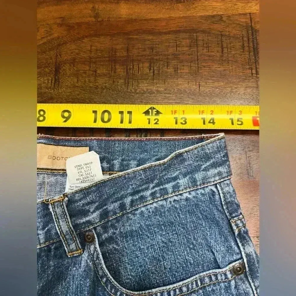 Eddie Bauer Jeans - Image 4