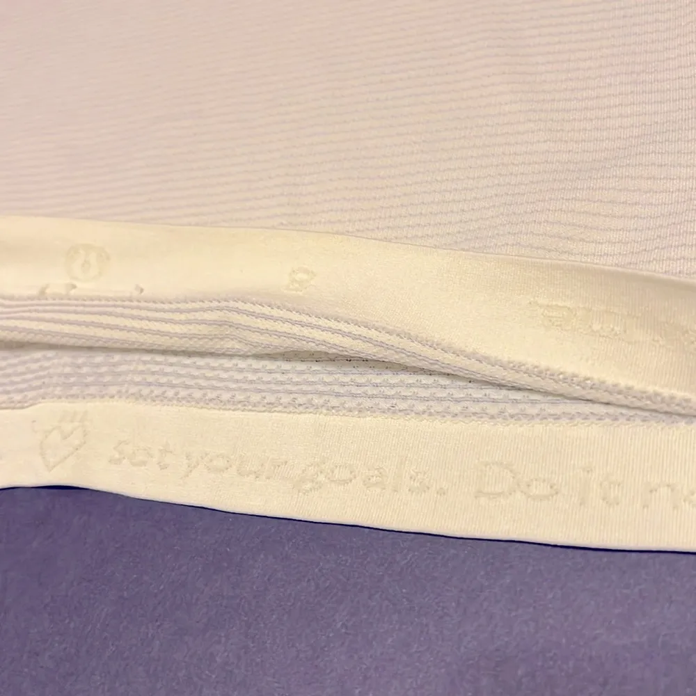 Lululemon swiftly tech short sleeve stretchy T-shirt, neon yellow, size 8 - Image 10