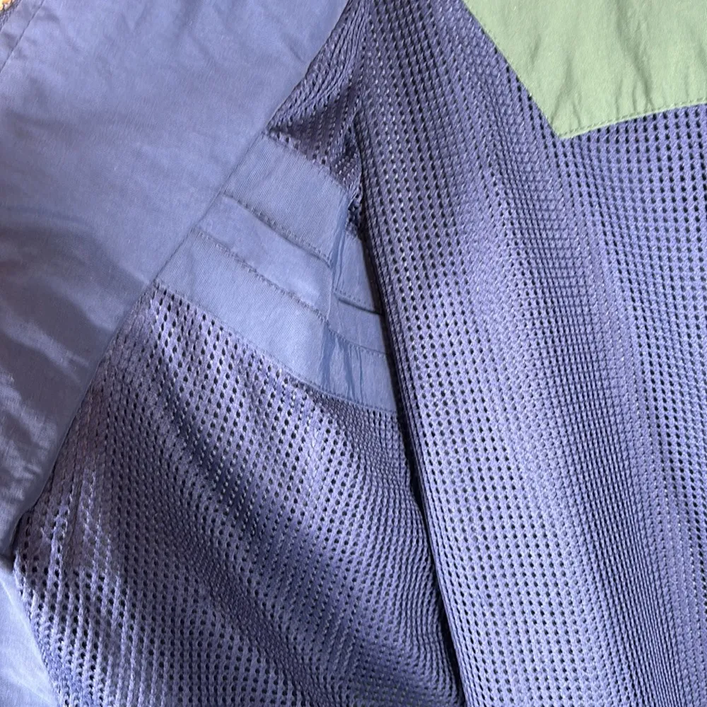 Walt Disney World Women's Jacket, Detachable Hood, Lined, Green/Navy, Size LG Green - Image 8