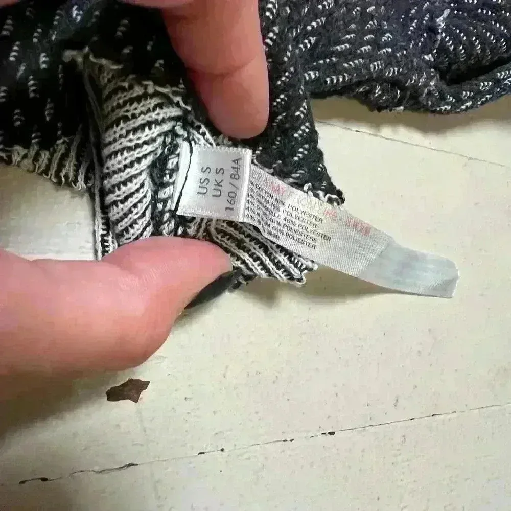 Urban Outfitters‎ Out From Under Camino Long Sleeve Top Size S, Dark Grey/ Black - Image 5