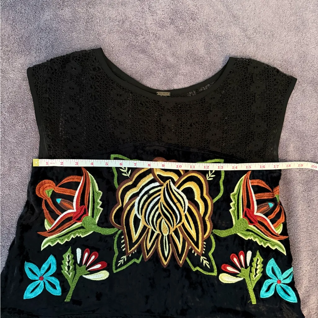 Free People Black Embroidered Top - Image 4