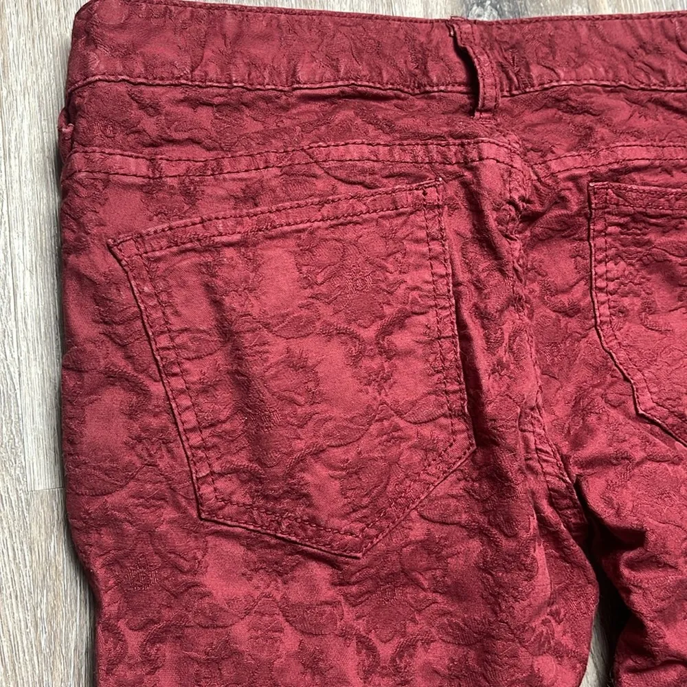 Free People Jacquard Cranberry Jeans Size 26 - Image 15