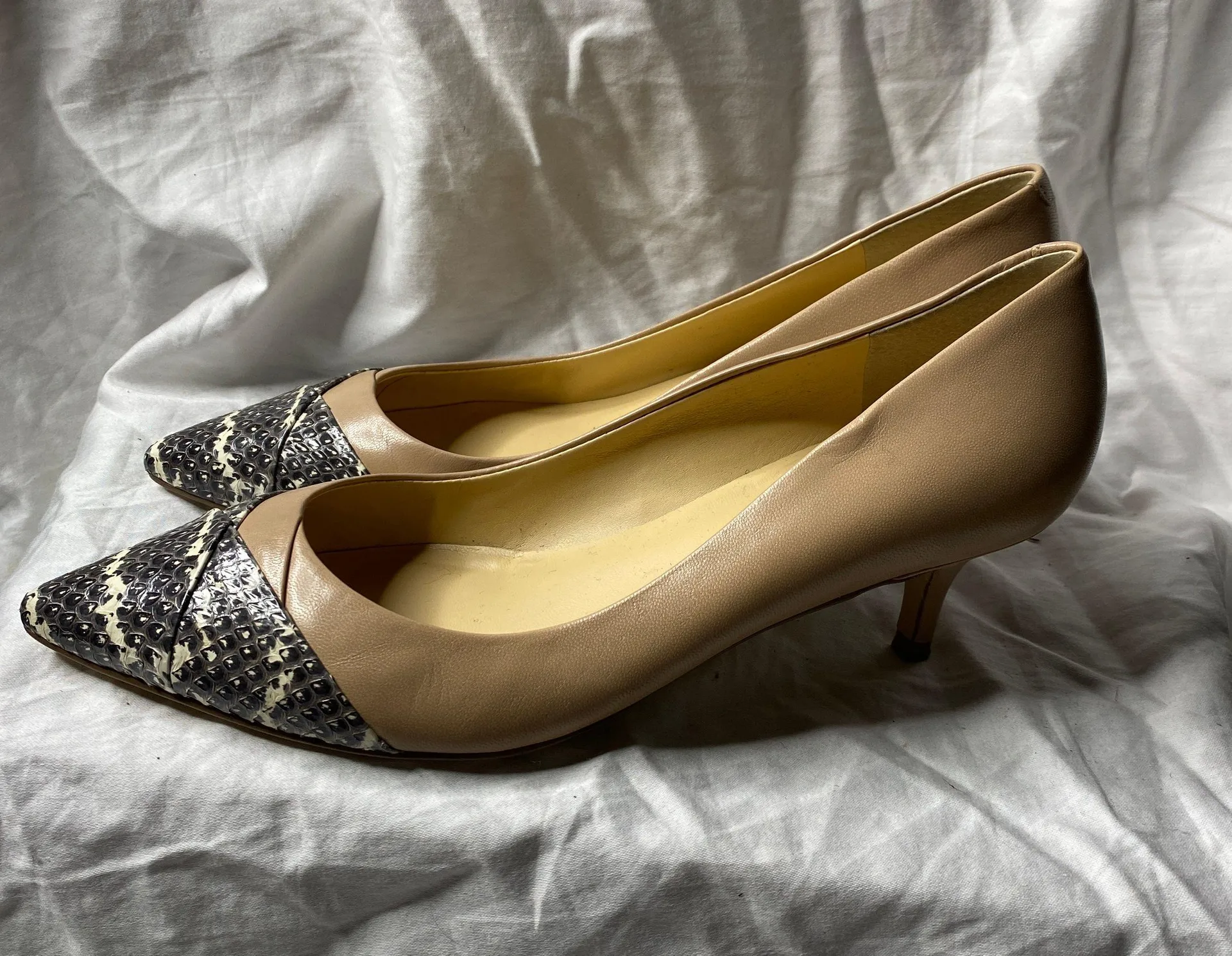 Heels Size 7M - Image 2