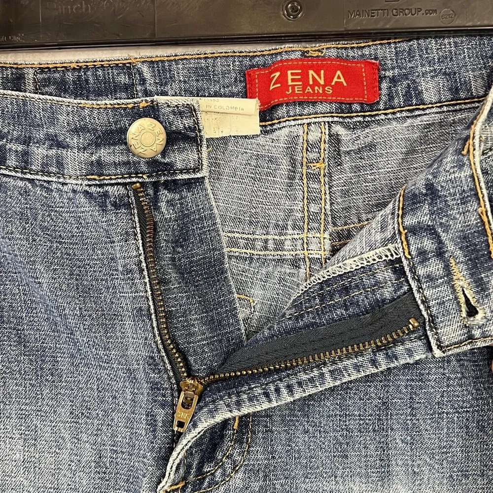 Vintage Zena Jeans Women’s Jeans Sz 8 Stretch Bootcut Denim Y2K Blue Medium Wash - Image 4