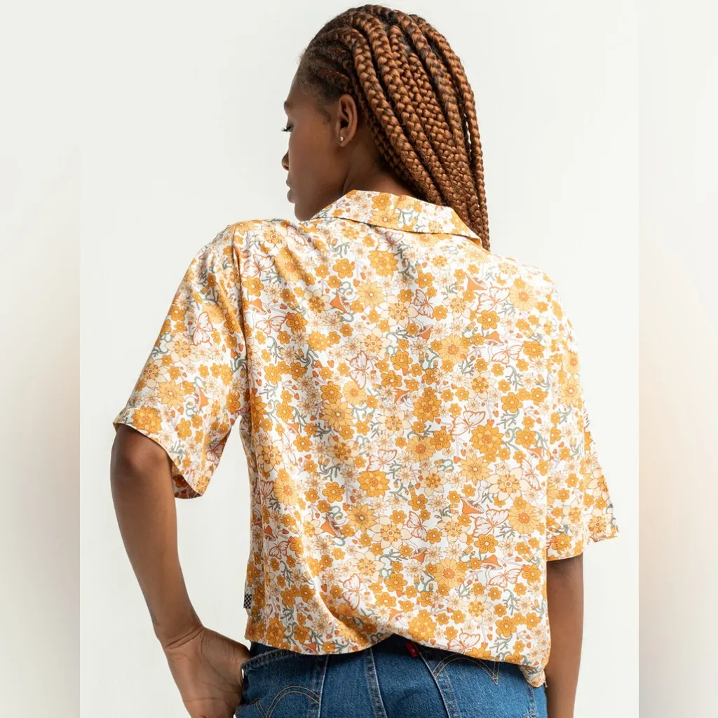 Trippy Floral Womens Shirt - Image 3