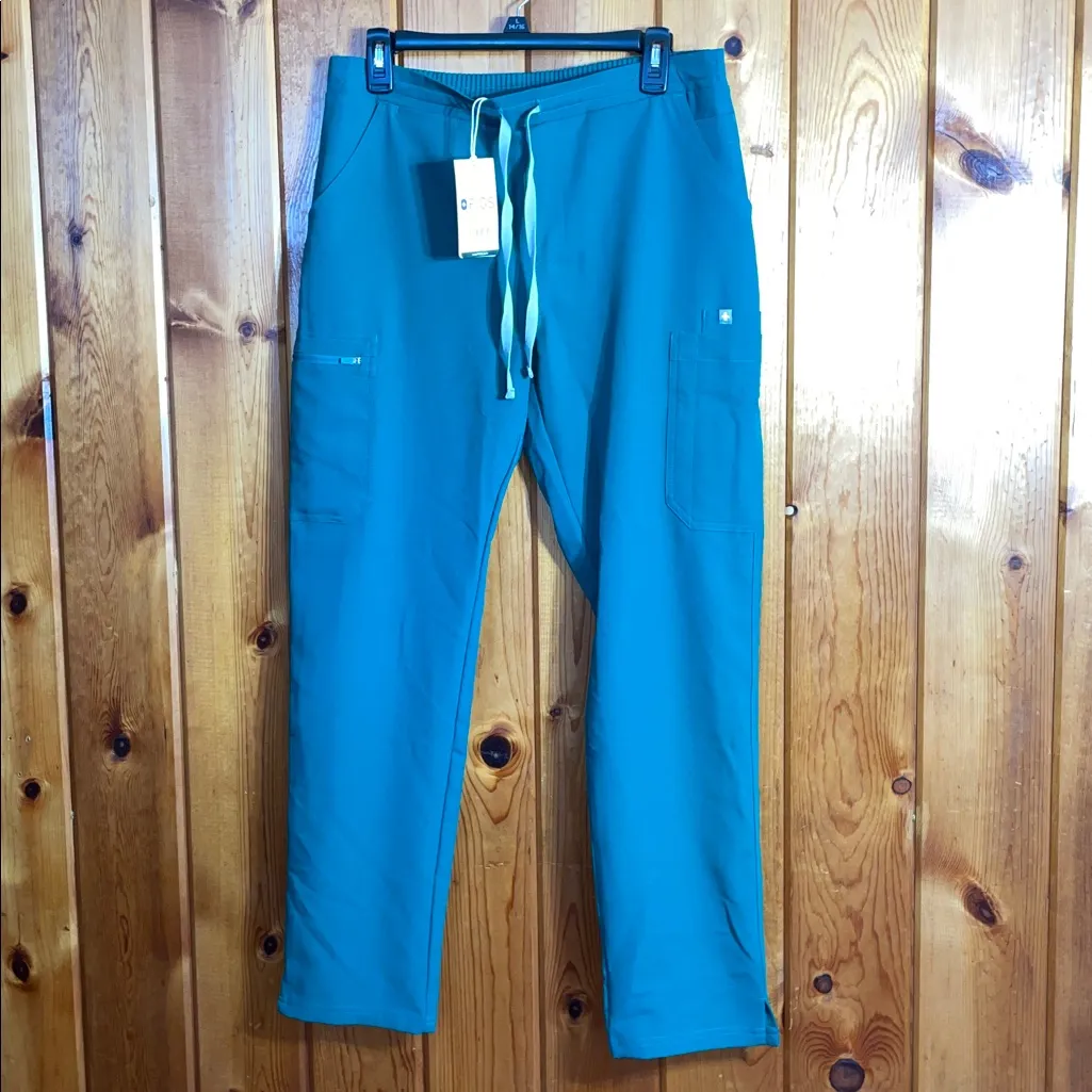 Figs pants women's hunter green yola nurse scrubs NWT size medium straight leg - Image 6