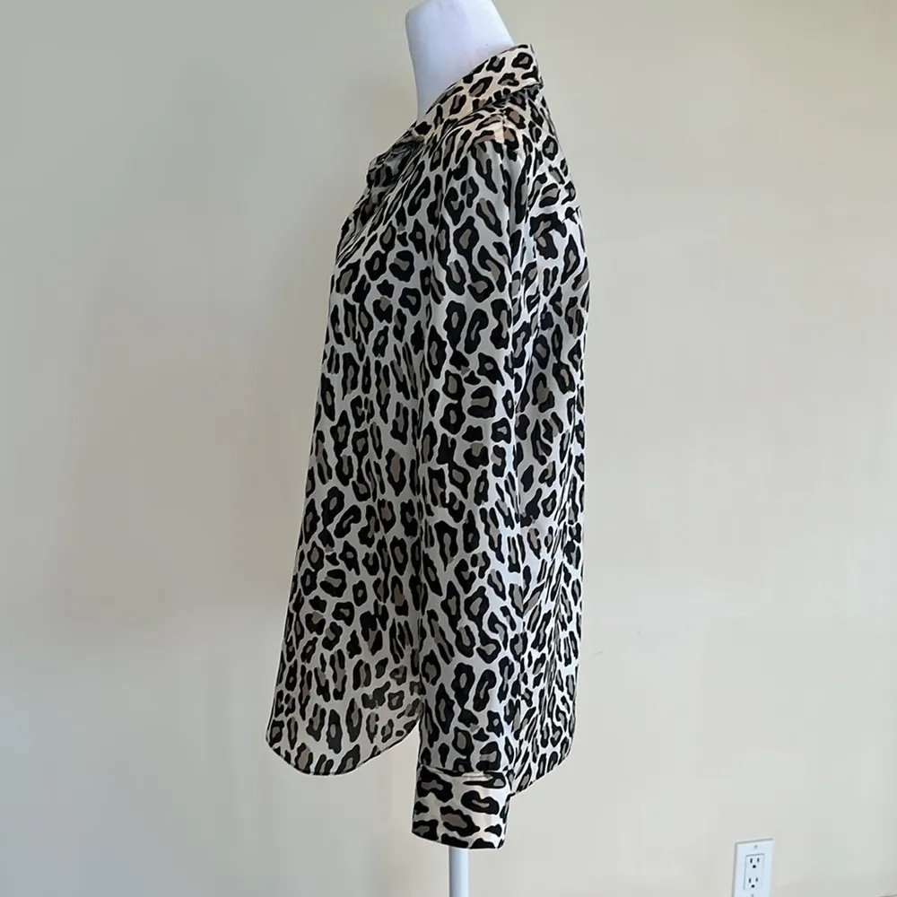 Theory Leopard Print Silk Button Up Shirt Size Medium - Image 10
